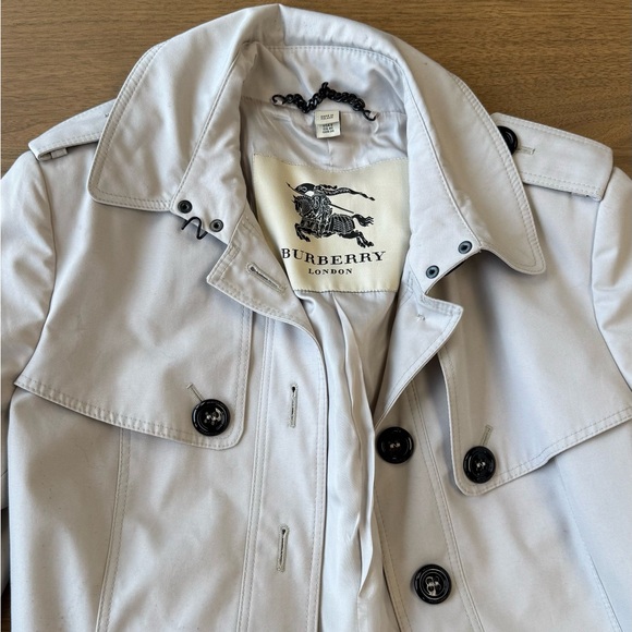 Burberry Women's Light Gray Trench Coat - Picture 2 of 3